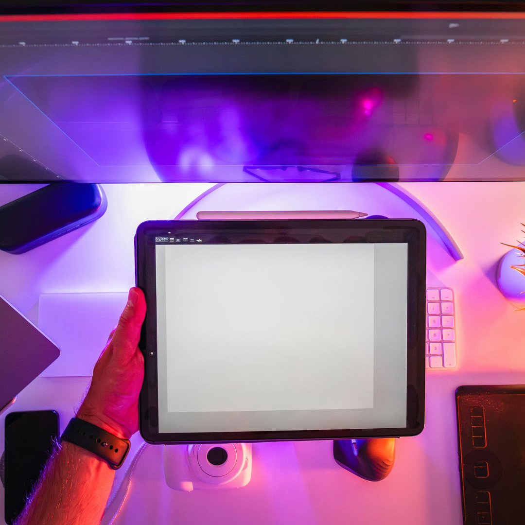 💻 Découvrez des accessoires tech innovants, performants et responsables qui transforment votre quotidien : travail, gaming, musique ou organisation de votre espace, tout en limitant votre impact écologique et en restant connecté.   greenecco