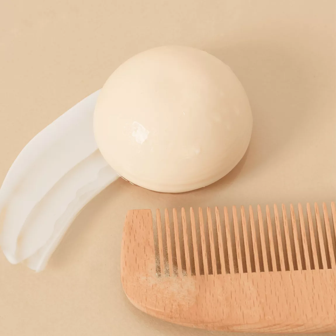 Après-Shampoing Solide amande 80g – Les Petits Prödiges | Bio, Vegan, Écologique, Hydratant & Doux | Soins Capillaires Zéro Déchet