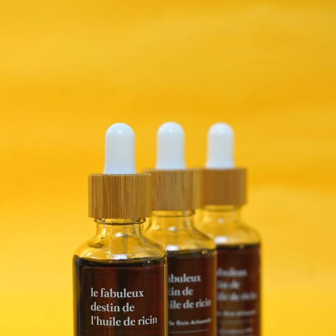 Huile de Ricin Rouge MIRA 30 ml – Favorise la Pousse & Fortifiante